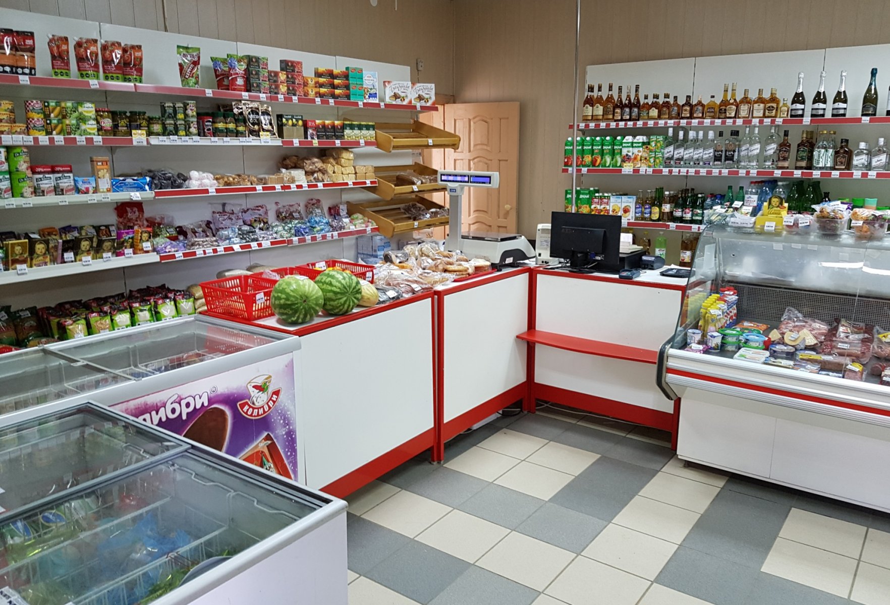 Как открыть магазин косметики с прибылью 100.000 руб. в месяц