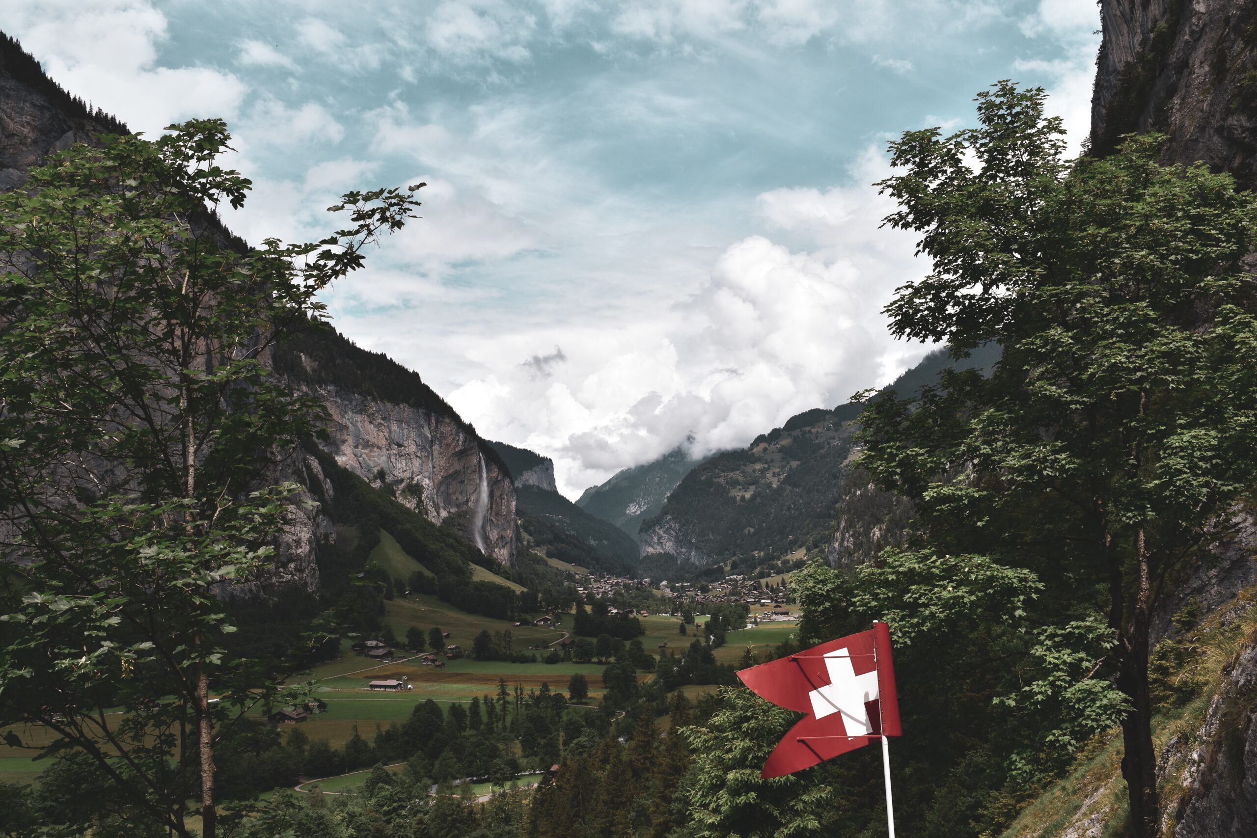 Особенности жизни в швейцарии в 2019 году: плюсы и минусы